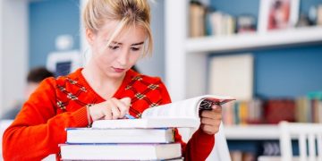 What is the Real Cost of College? Uncovering 2025 Fees - Cover Image
