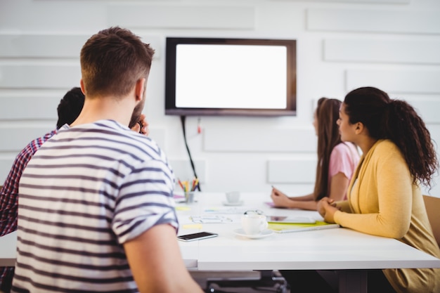 College Internships: Your Path to Full-Time Employment