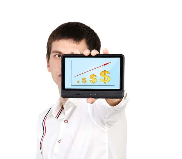 Invest Like a Pro: 3 Personal Finance Tips for Diversified Portfolio